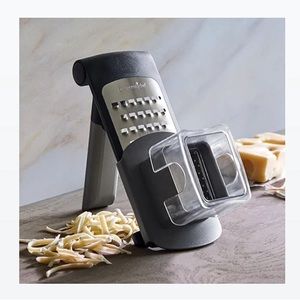 Pampered Chef grater
